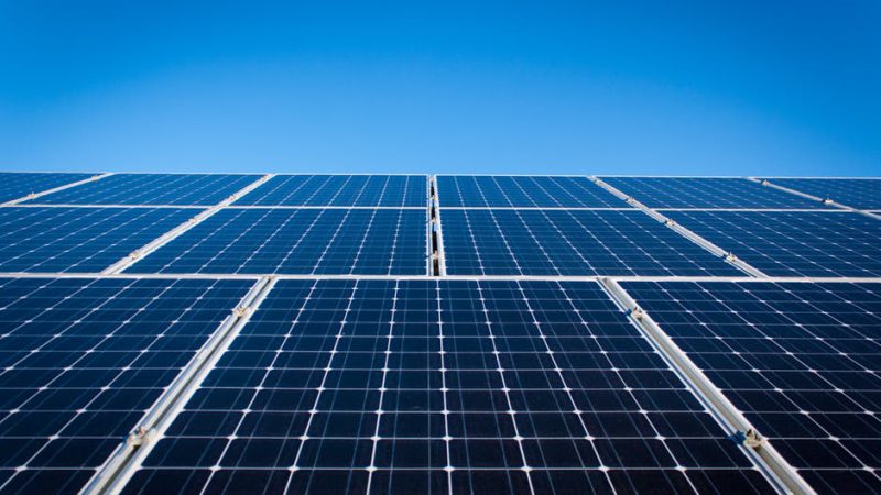 Gujarat solar power auction sees winning tariff of Rs 2.65 per unit