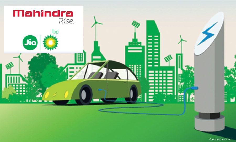 A MoU signed between Jio-bp and Mahindra Group to promote EVs and green solutions.